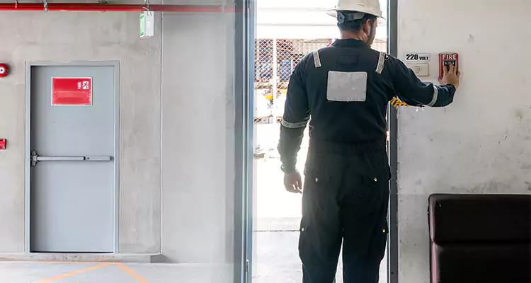 Emergency Fire Exit Door Repair in Pinellas Park, FL