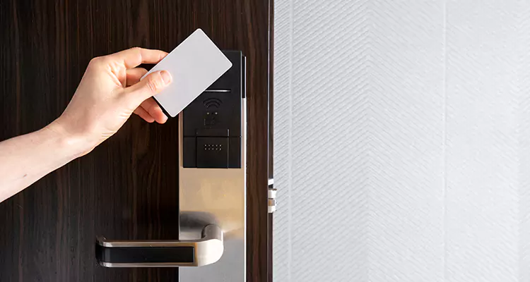 Why Choose Us for Hotel Keycard Lock Repair in Pinellas Park, FL?