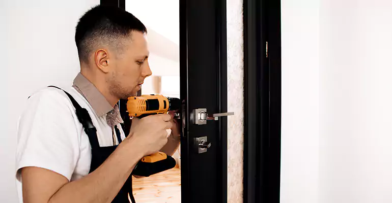 Aluminum Storefront Doors Repair in Pinellas Park, FL