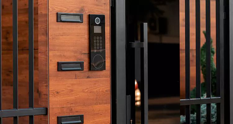 Automatic Door Maintenance in Pinellas Park, FL