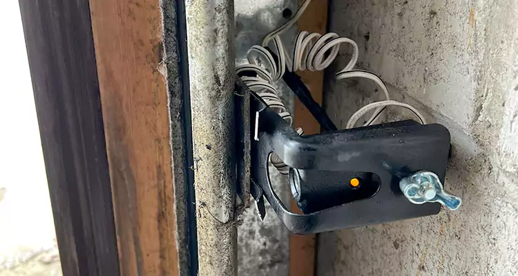 Fix Broken Garage Door Sensor in Pinellas Park, FL