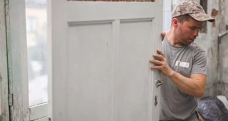 Home Front Door Replacement in Pinellas Park, FL