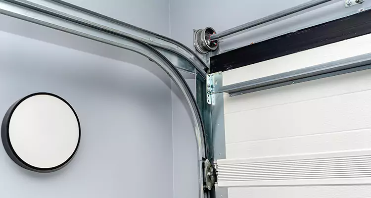 Garage Door Cable Repair Cost in Pinellas Park, FL