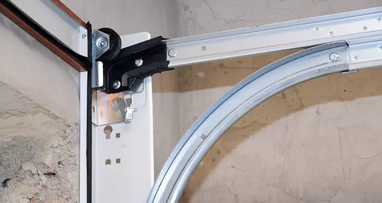 Maintain Liftmaster Garage Door Off Track in Pinellas Park, FL