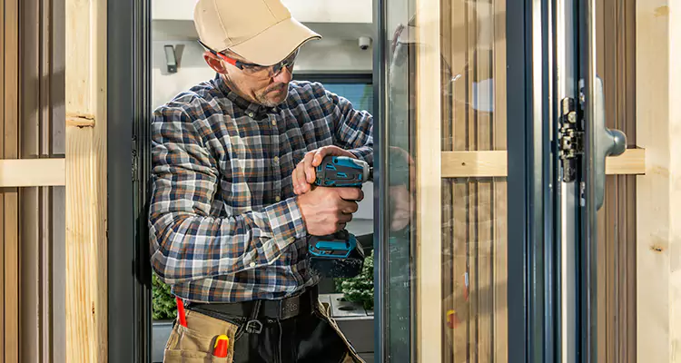 Top-Rated Patio Door Handle and Lock Repair Service for Homeowners in Pinellas Park, FL