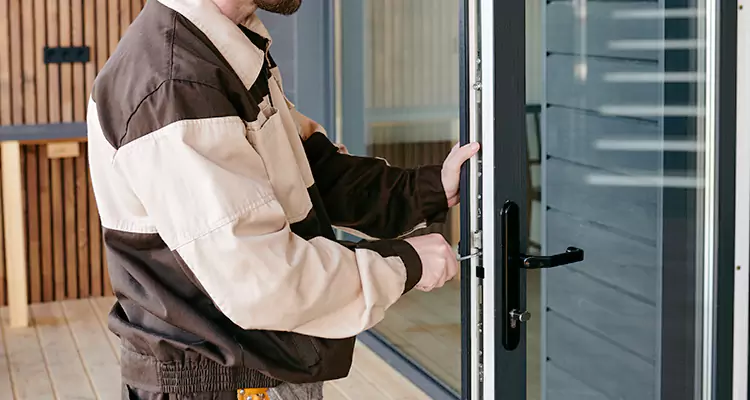 Top Rated Patio Door Lock RepairPatio Door Locking Mechanism Broken Repair in Pinellas Park, FL