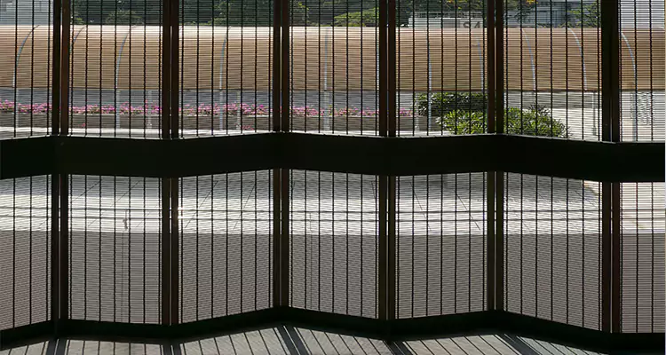 Front Screen Door Repair in Pinellas Park, FL