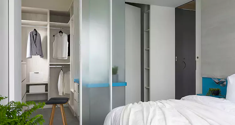 Closet Door Bi Fold Installation in Pinellas Park, FL